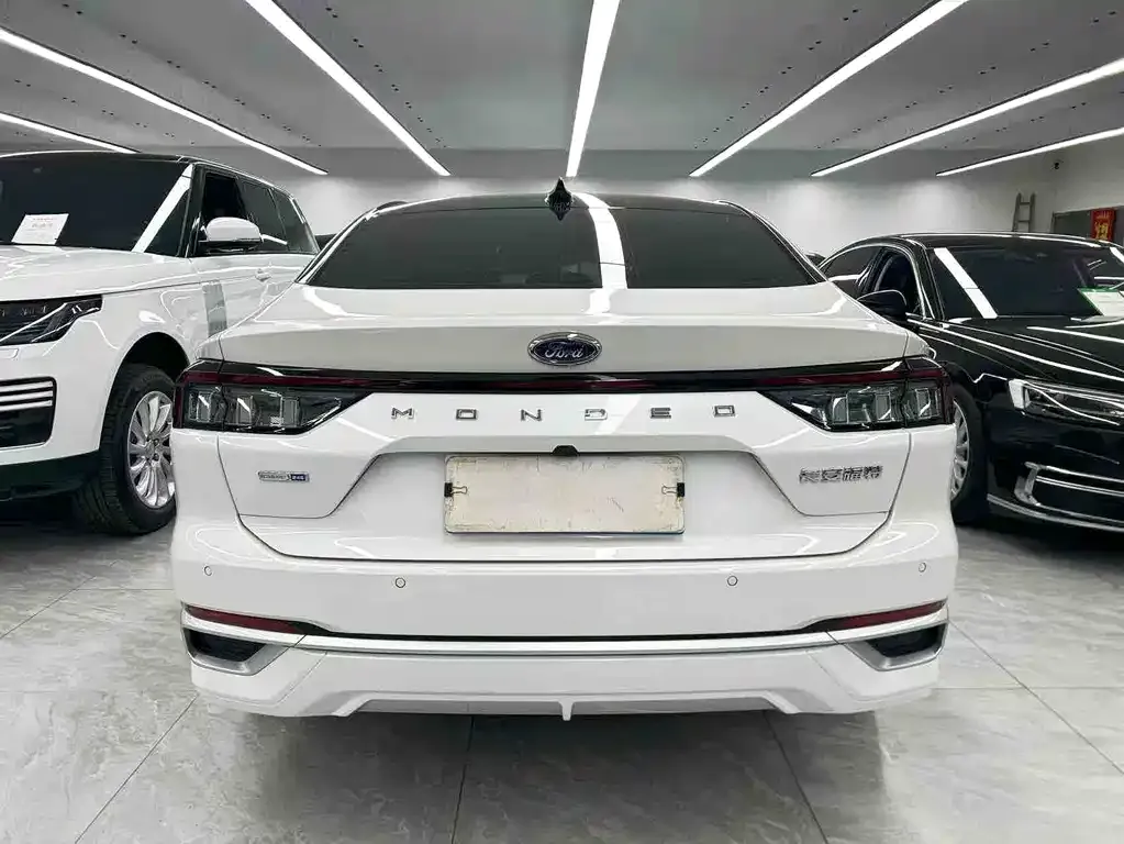 Ford Mondeo — фото 2