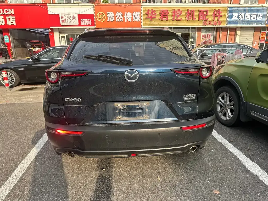 Mazda CX-30 — фото 9