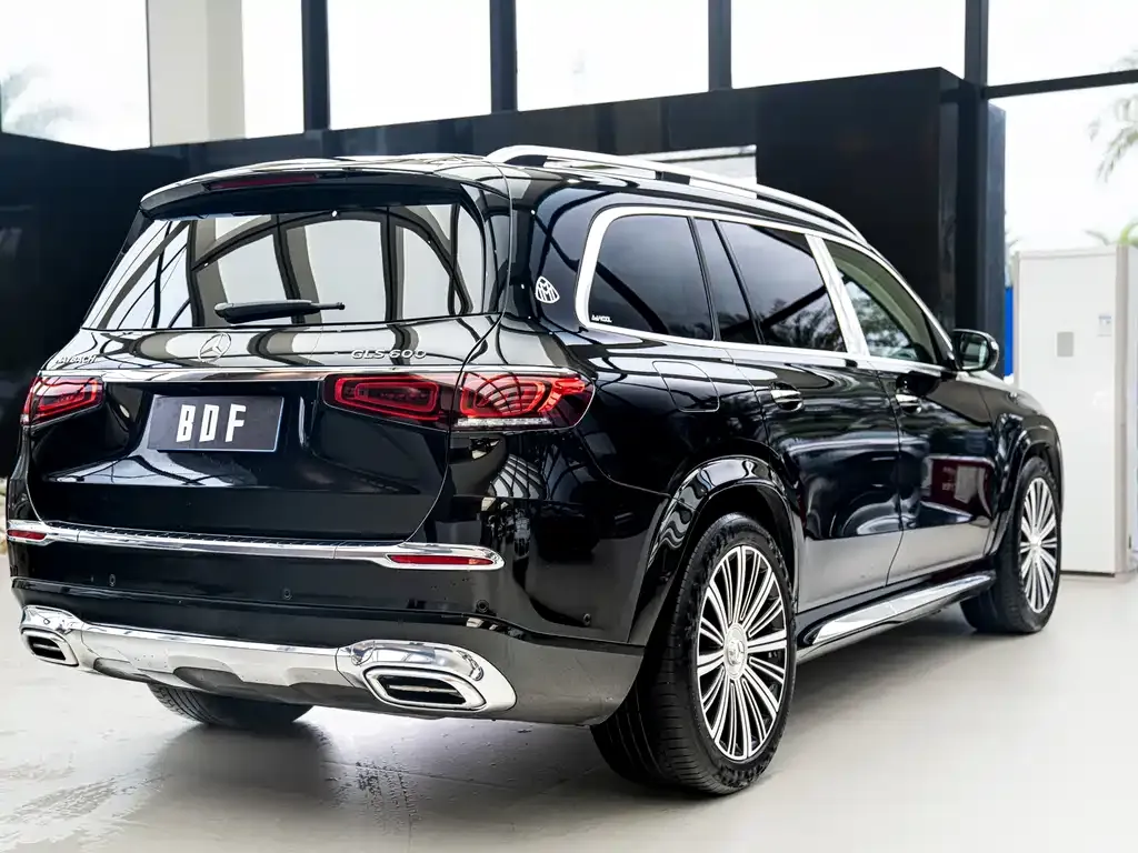 Mercedes-Benz GLS — фото 9