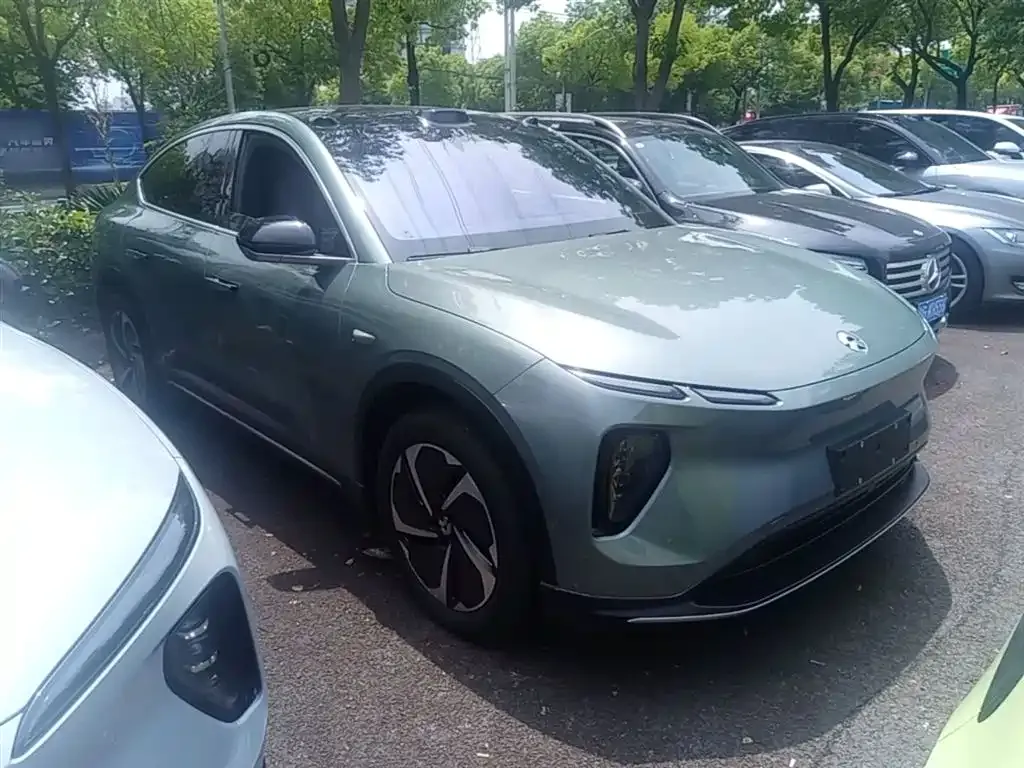 NIO EC6 — фото 9