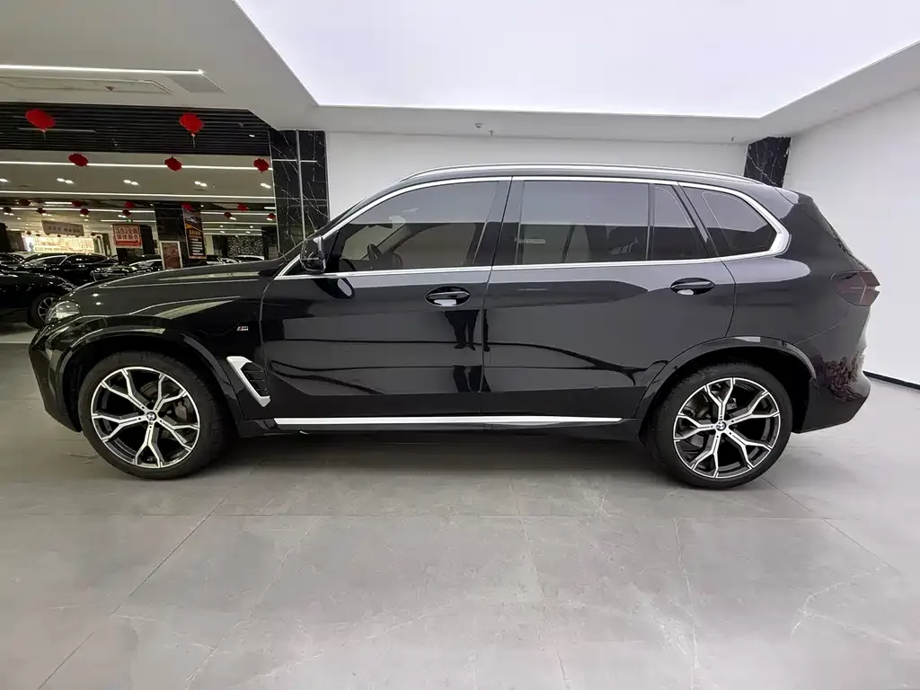 BMW X5 — фото 2