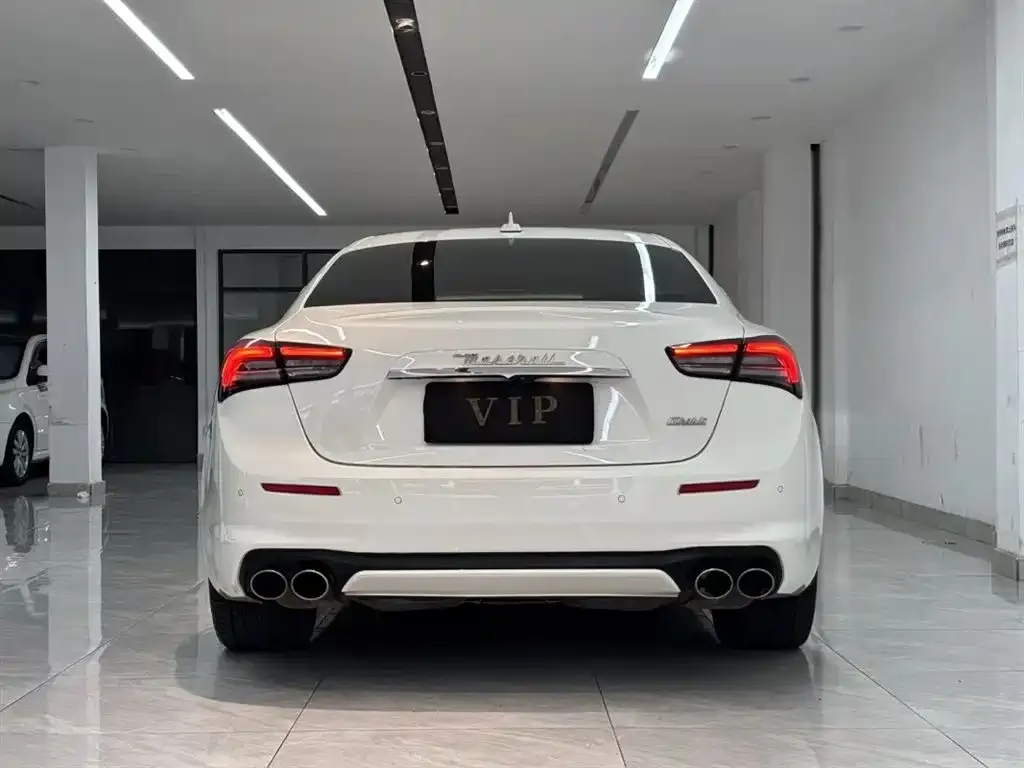 Maserati Ghibli — фото 4