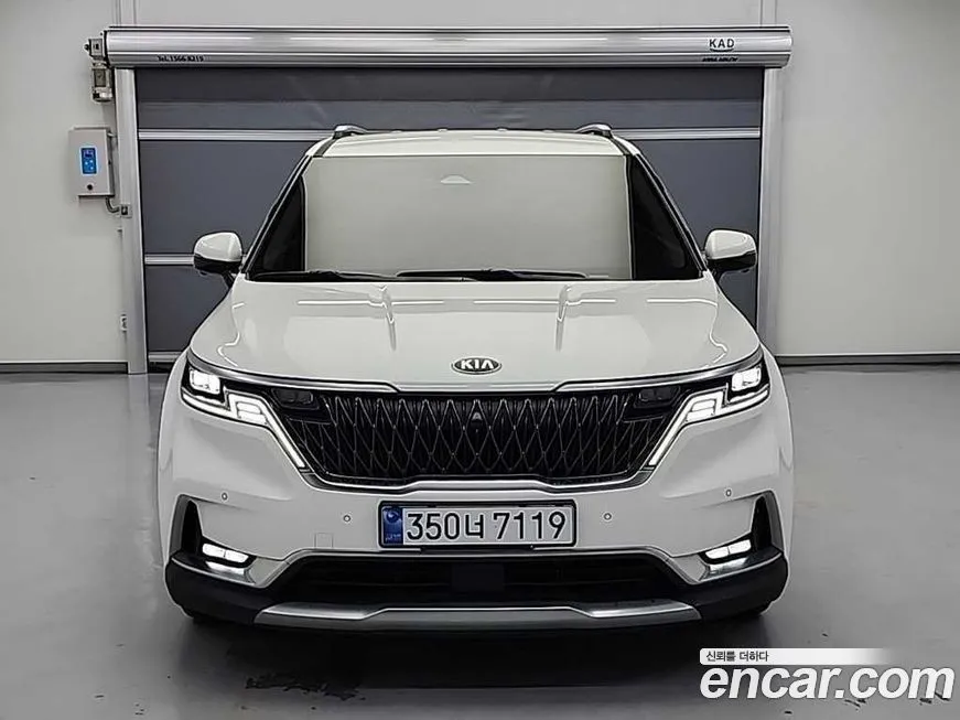 Kia Carnival — фото 5