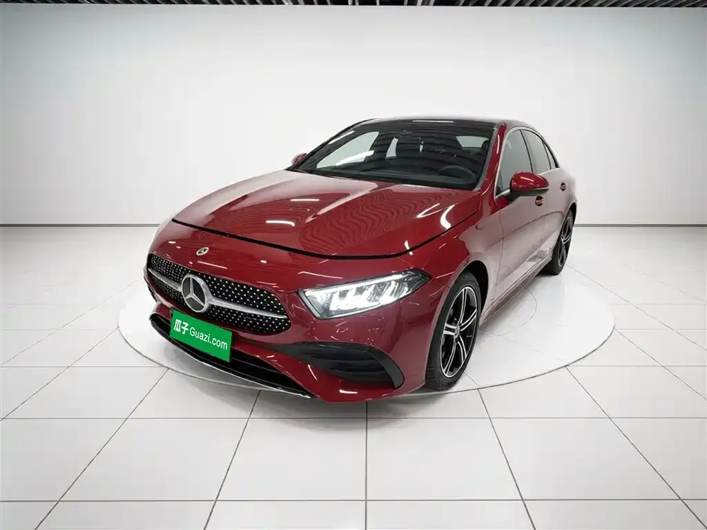 Mercedes-Benz A-Class — фото 6