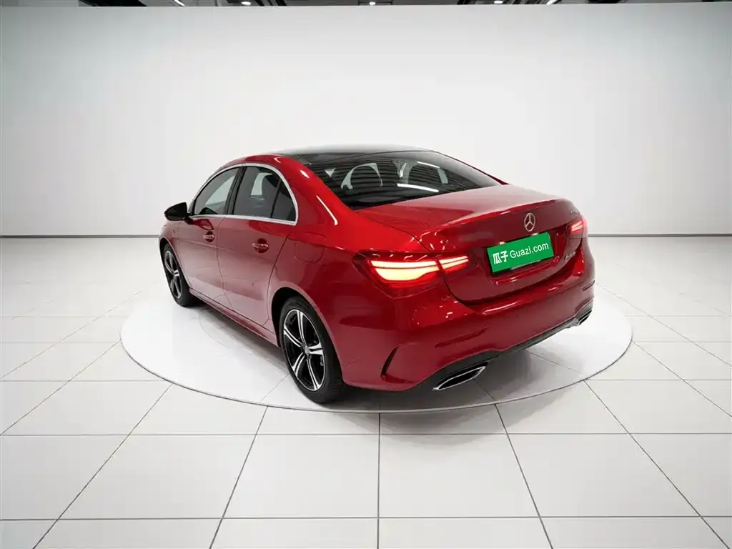 Mercedes-Benz A-Class — фото 4