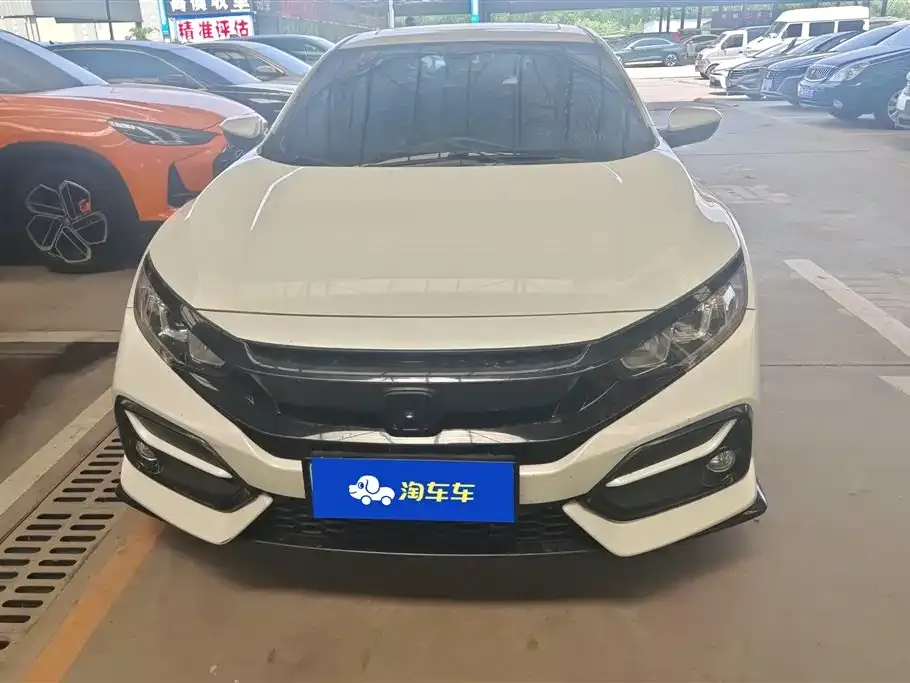 Honda Civic — фото 8