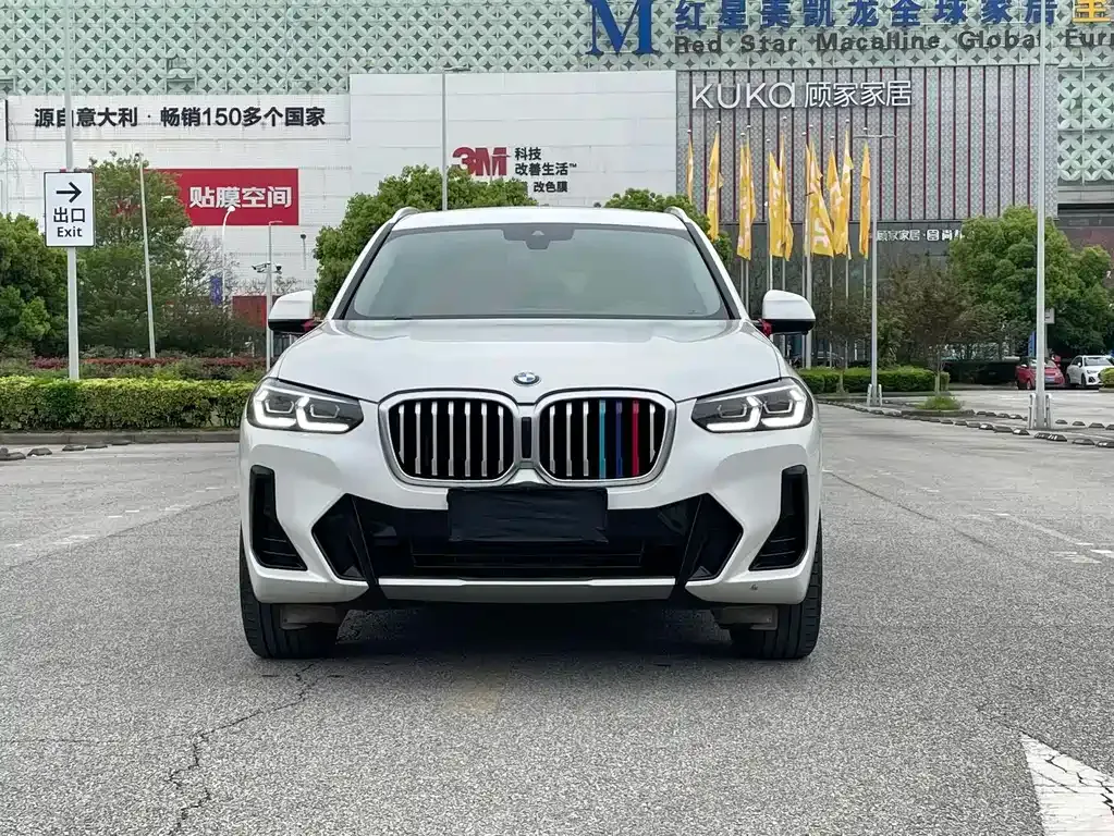 BMW X3 — фото 8