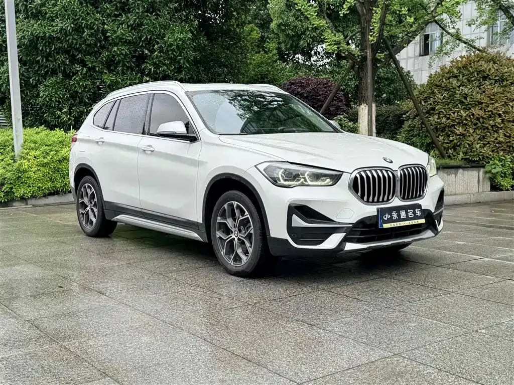 BMW X1 — фото 6