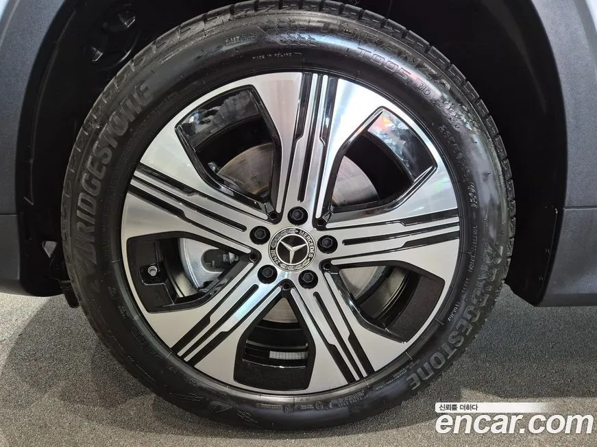 Mercedes-Benz EQB 2026 из KR, фото 10