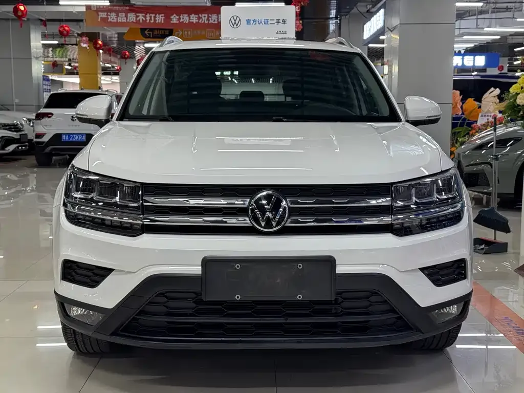 Volkswagen Tharu — фото 2