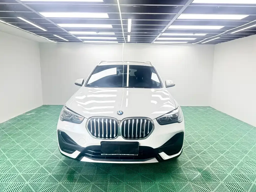 BMW X1 — фото 4