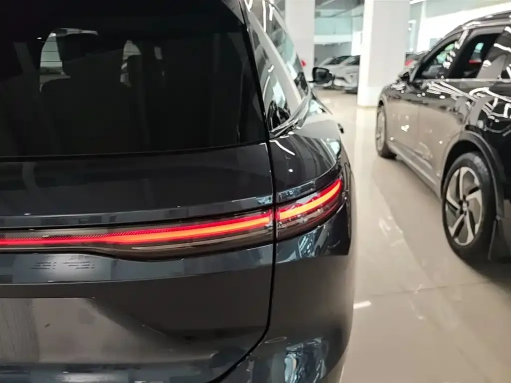 NIO ES8 2023 из CN, фото 3