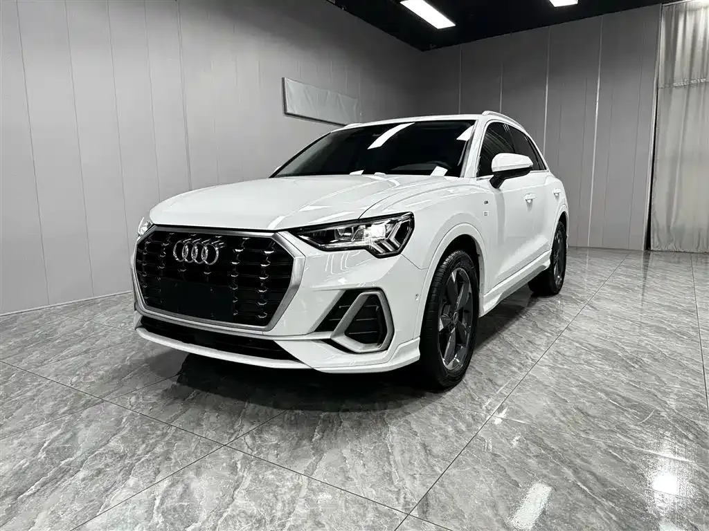 Audi Q3 2022 из CN, фото 1