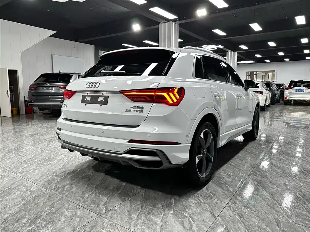 Audi Q3 2022 из CN, фото 9