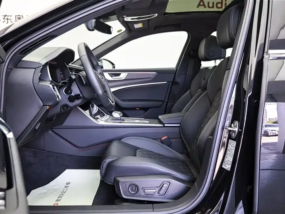 Audi A6L — фото 4