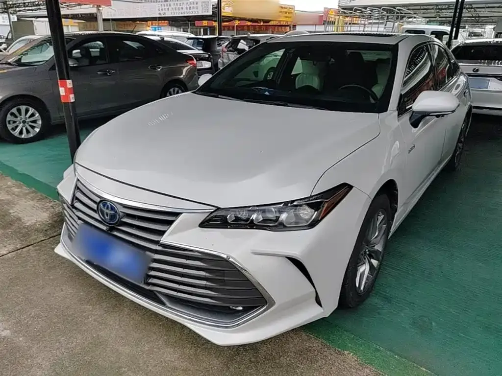 Toyota Avalon — фото 2