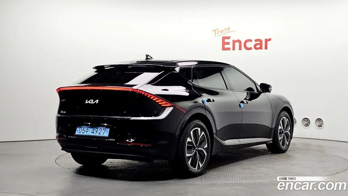 Kia EV6 — фото 6