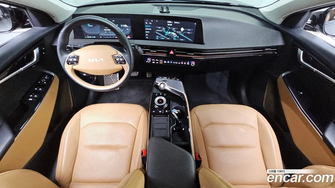 Kia EV6 — фото 9