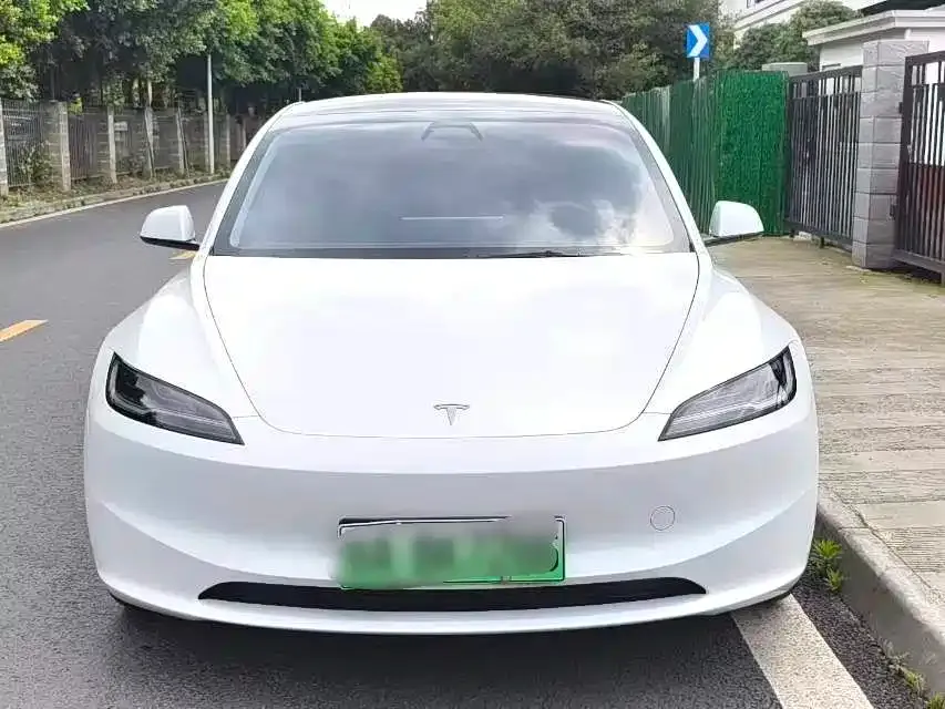 Tesla Model 3 2025 из CN, фото 7