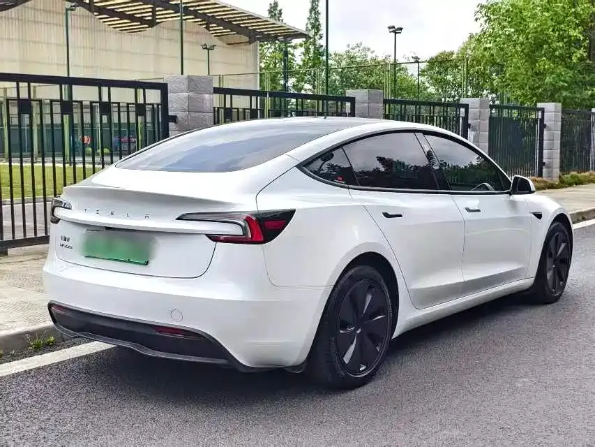 Tesla Model 3 2025 из CN, фото 5