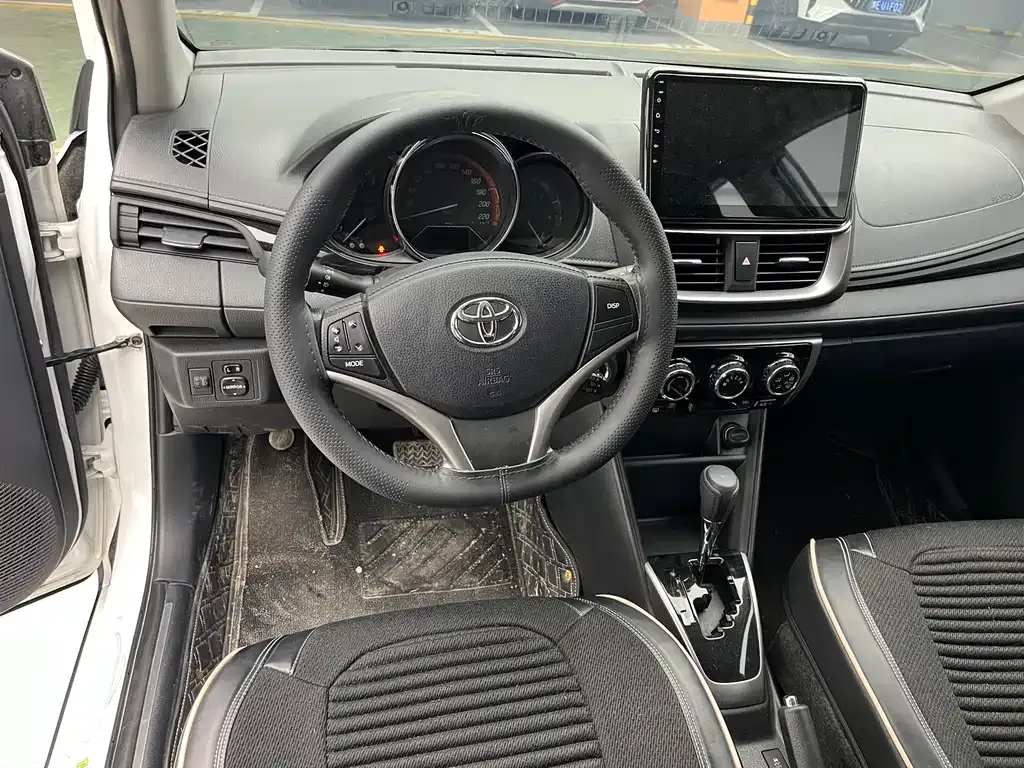 Toyota Yaris L 2022 из CN, фото 7