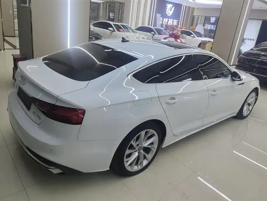 Audi A5 (Import) — фото 2