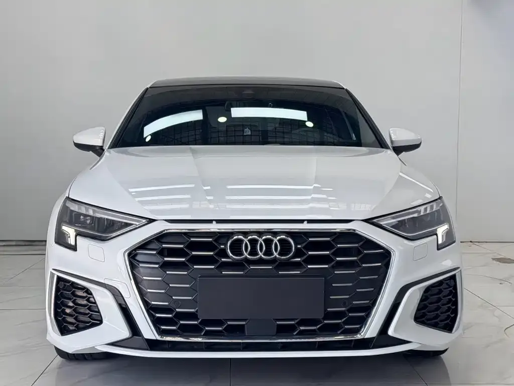 Audi A3 — фото 3