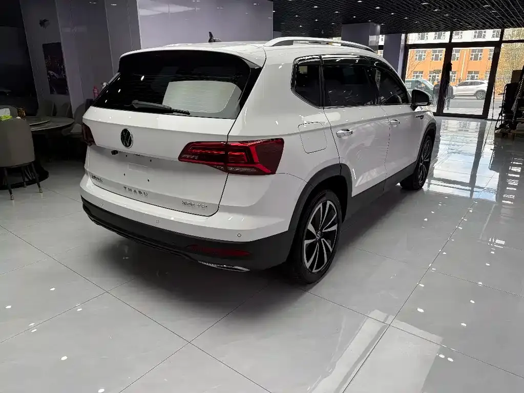Volkswagen Tharu — фото 2