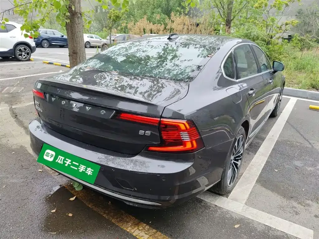 Volvo S90 — фото 10