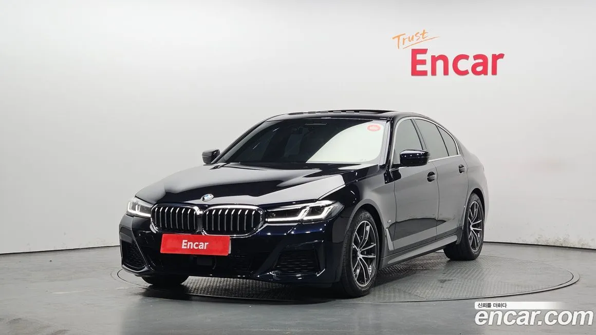 BMW 5-Series 2023 из KR, фото 1
