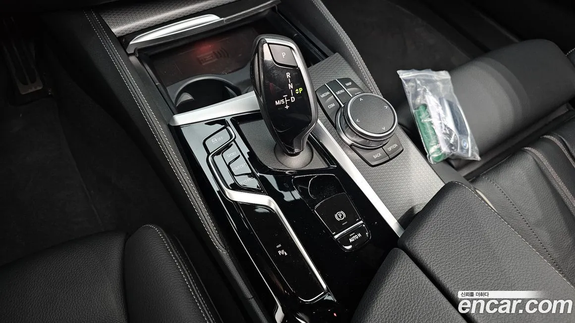 BMW 5-Series 2023 из KR, фото 7