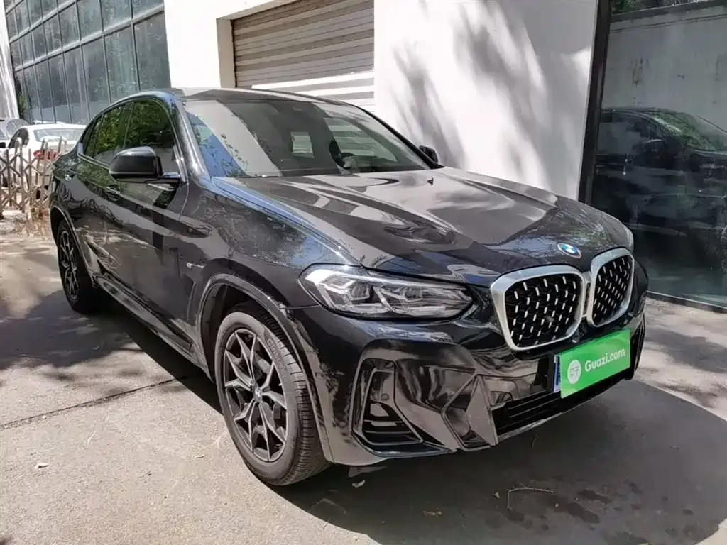BMW X4 — фото 5
