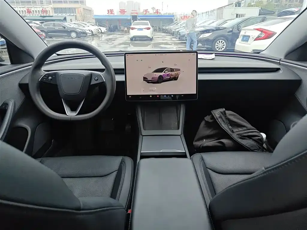 Tesla Model 3 — фото 6