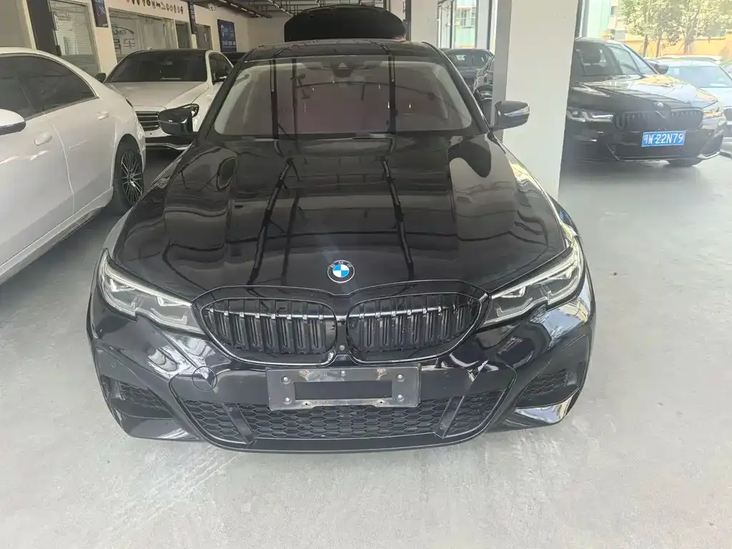 BMW 3 Series — фото 1