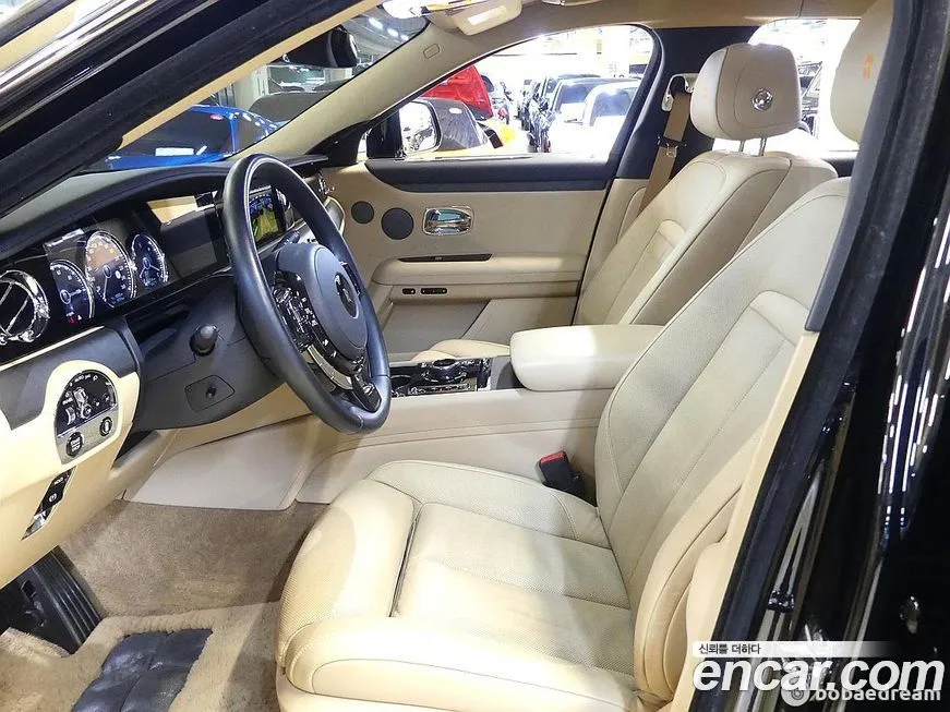 Rolls-Royce Ghost 2023 из KR, фото 8