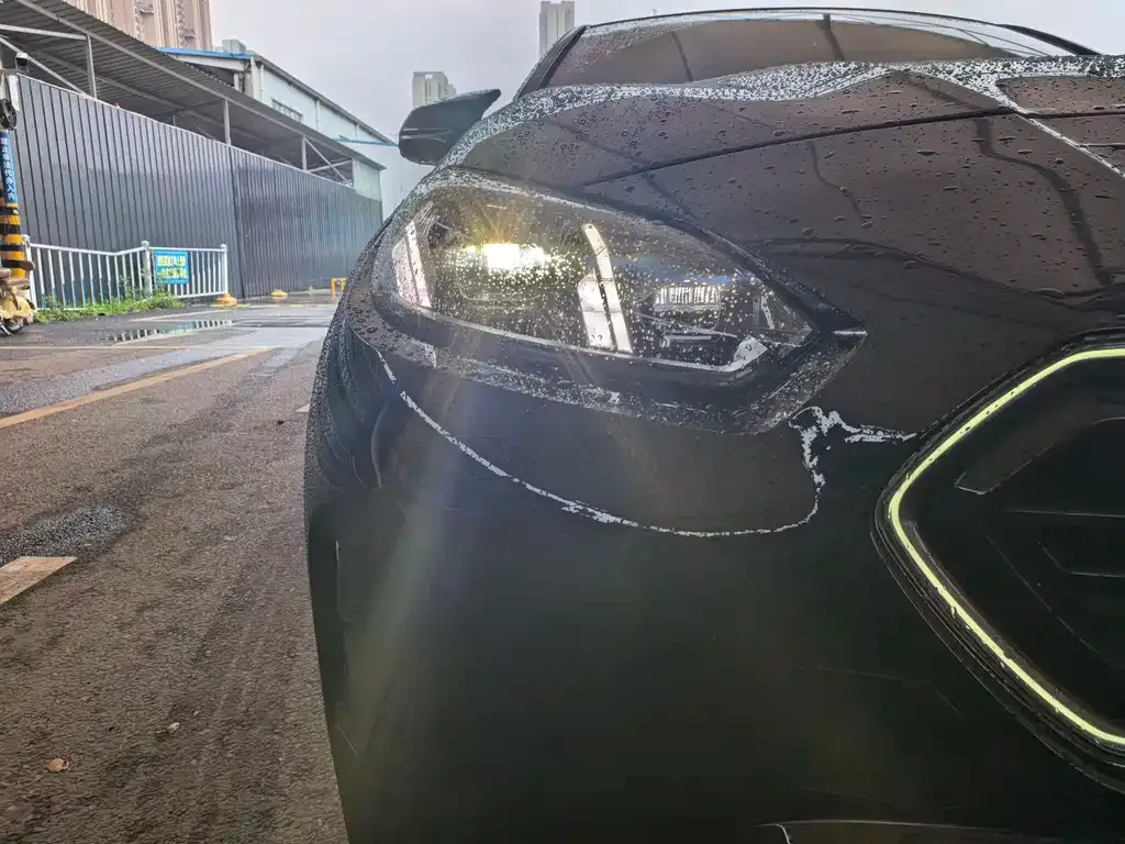 BMW M235L 2025 из CN, фото 8