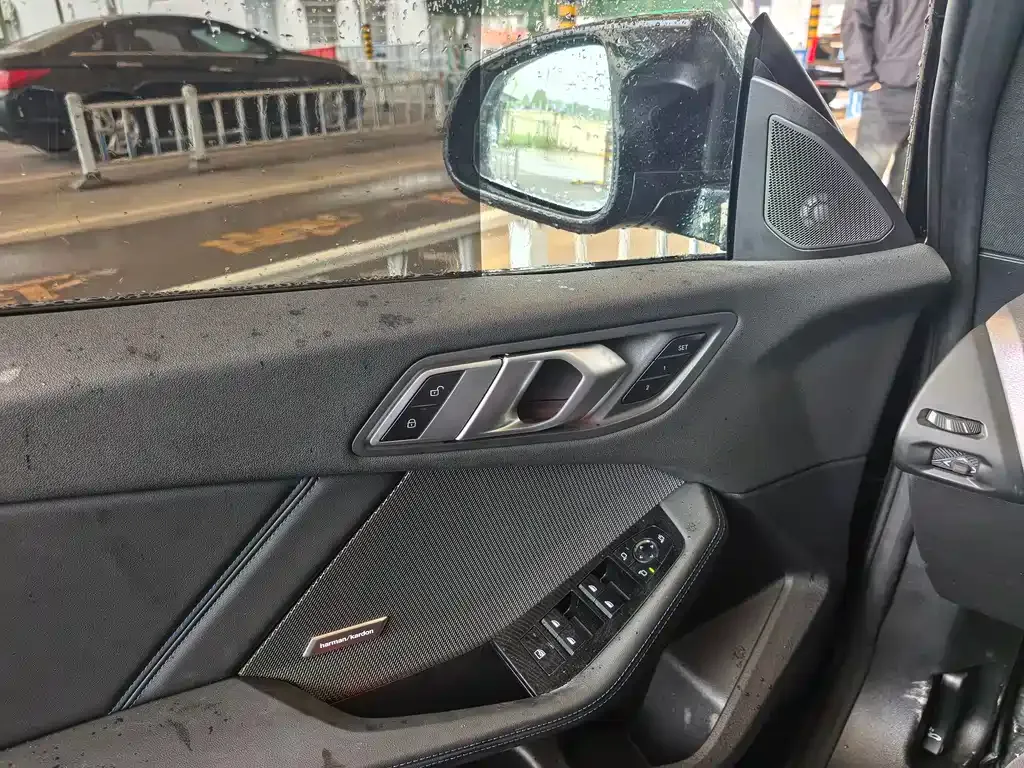 BMW M235L 2025 из CN, фото 7