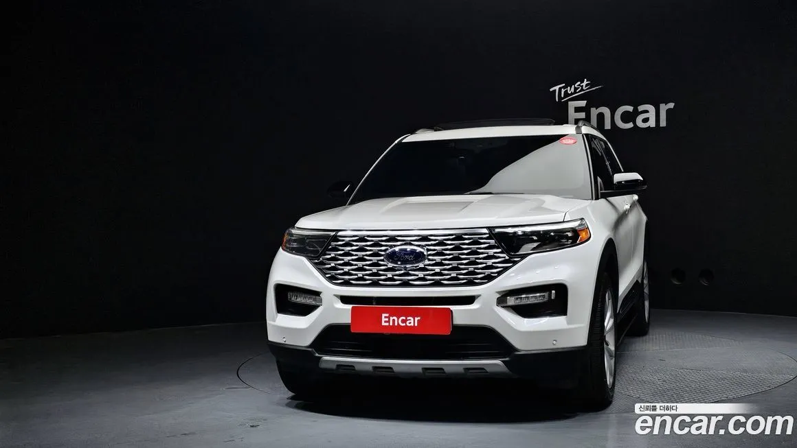 Ford Explorer 2022 из KR, фото 2