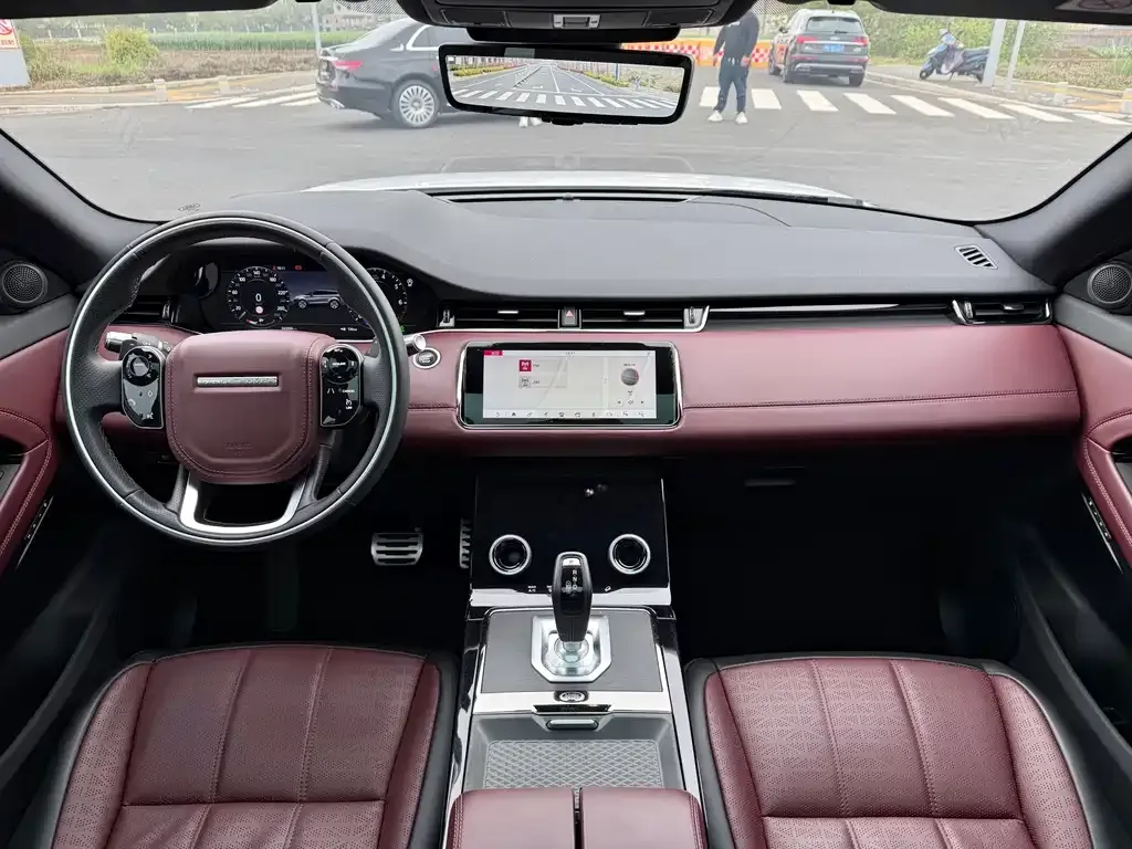 Land Rover Evoque — фото 10
