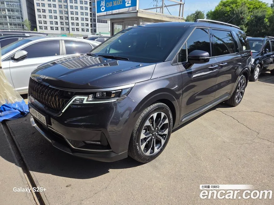 Kia Carnival — фото 10