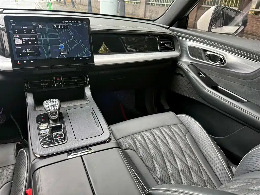 GAC Motor Trumpchi GS8 — фото 5
