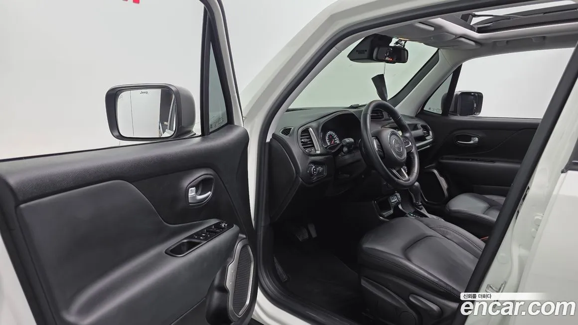 Jeep Renegade 2021 из KR, фото 3