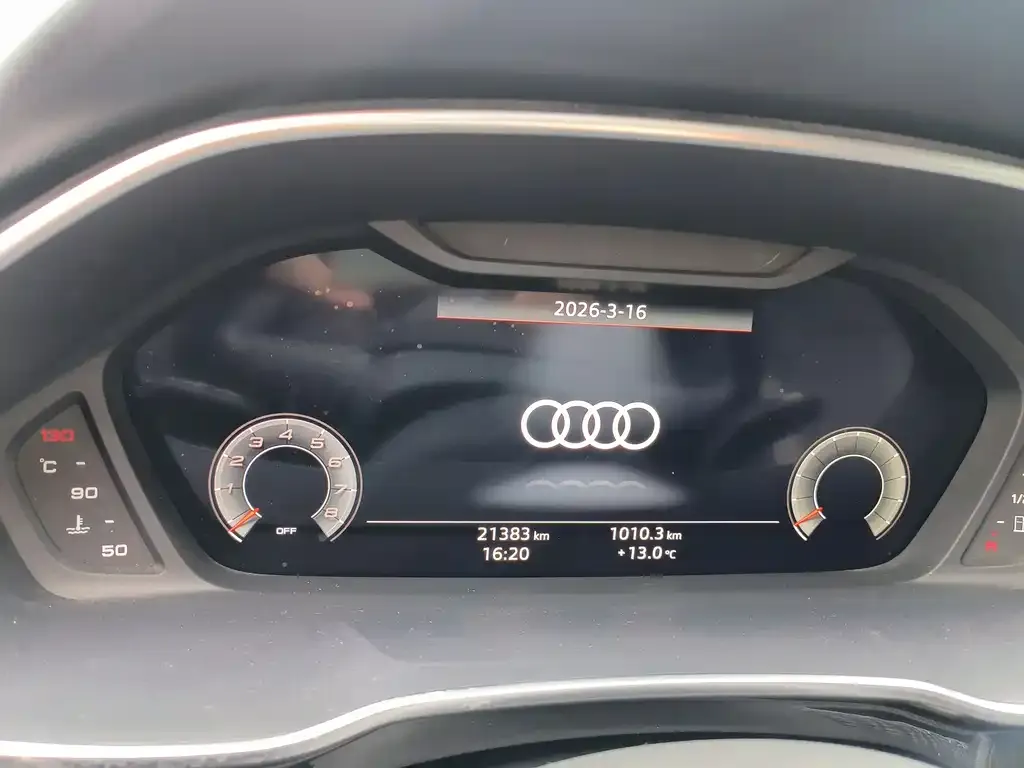 Audi Q3 Sportback — фото 2