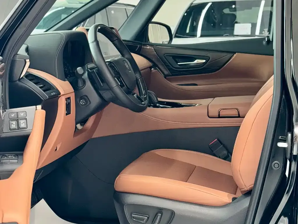 Toyota Vellfire — фото 6