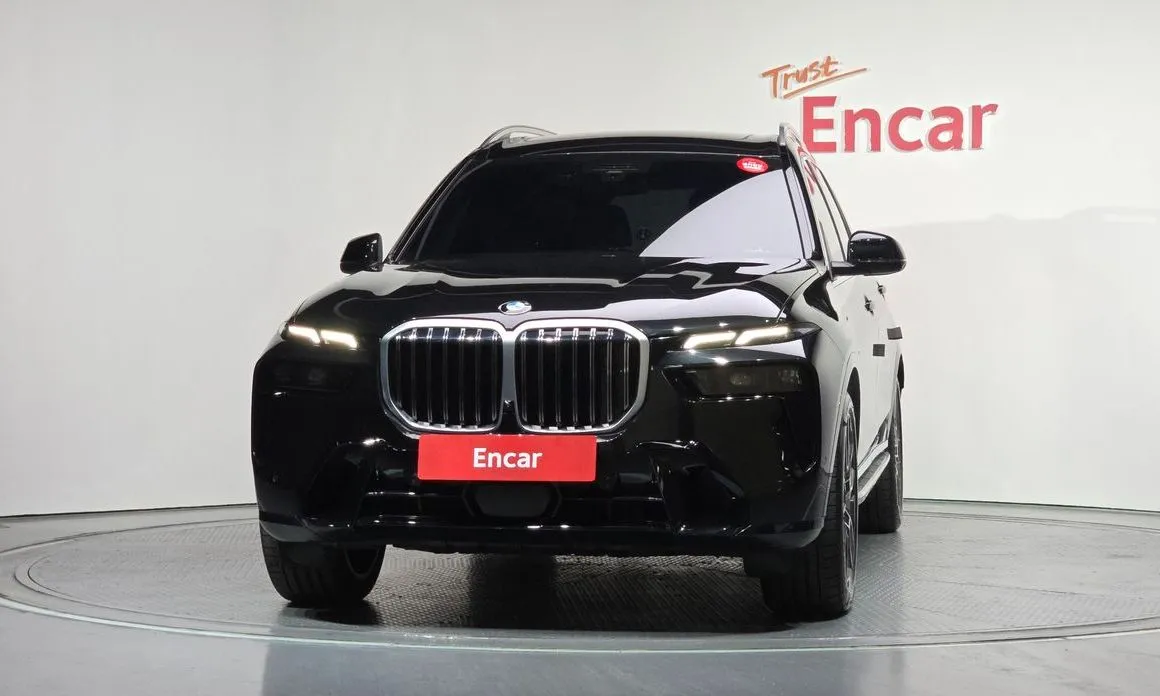 BMW X7 2025 из KR, фото 3