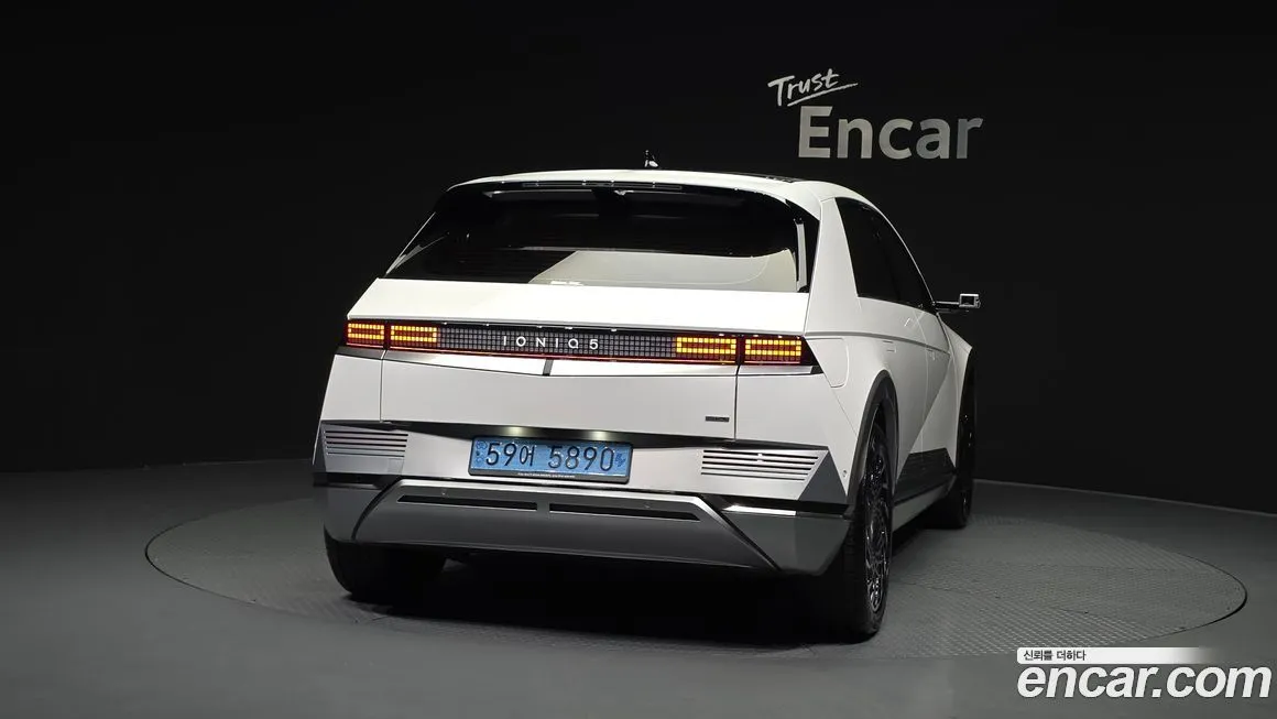 Hyundai Ioniq5 — фото 3