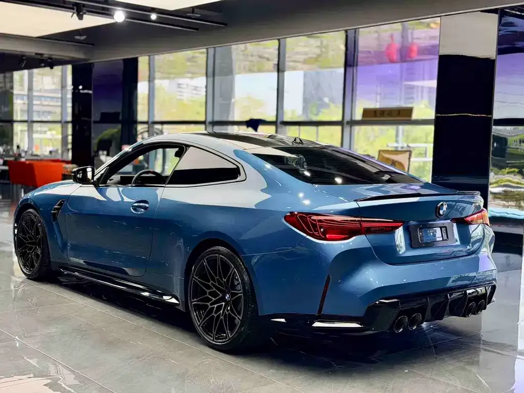 BMW M4 — фото 2