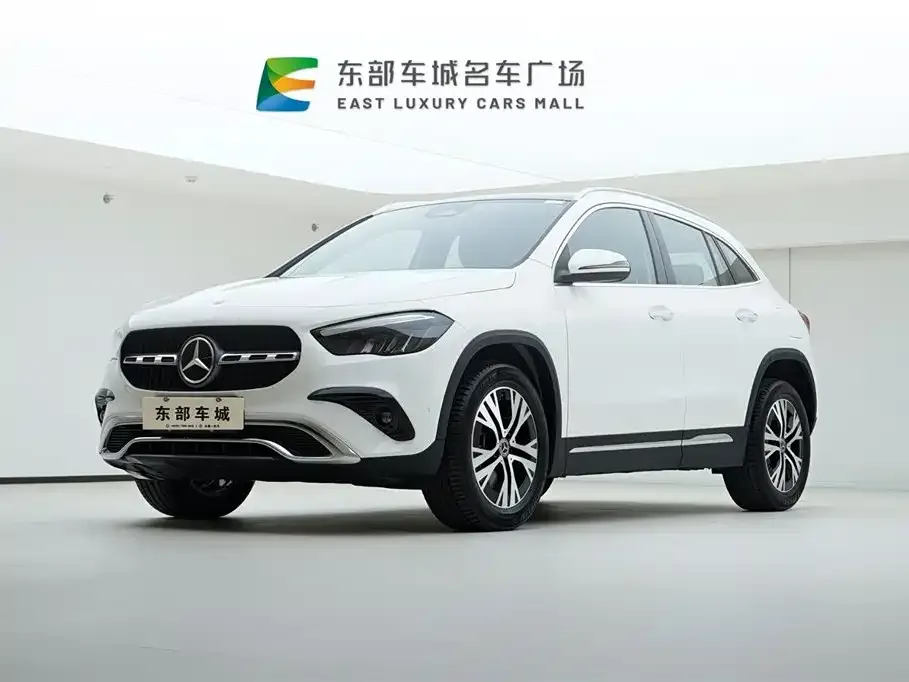 Mercedes-Benz GLA — фото 1