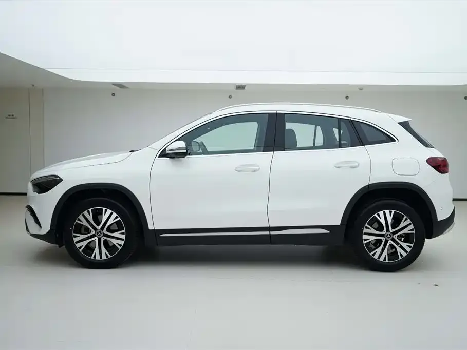 Mercedes-Benz GLA — фото 5