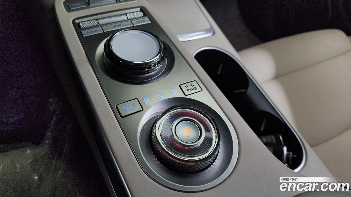 Genesis GV70 — фото 10